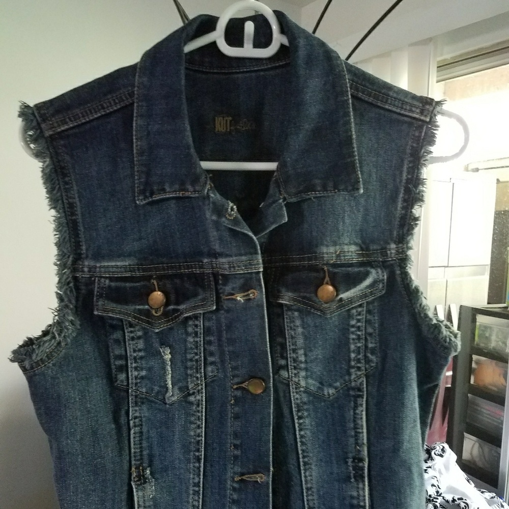Blue jeans button-up vest